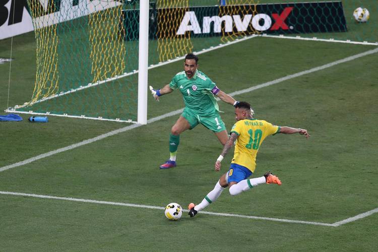 巴西与智利足球比赛直播